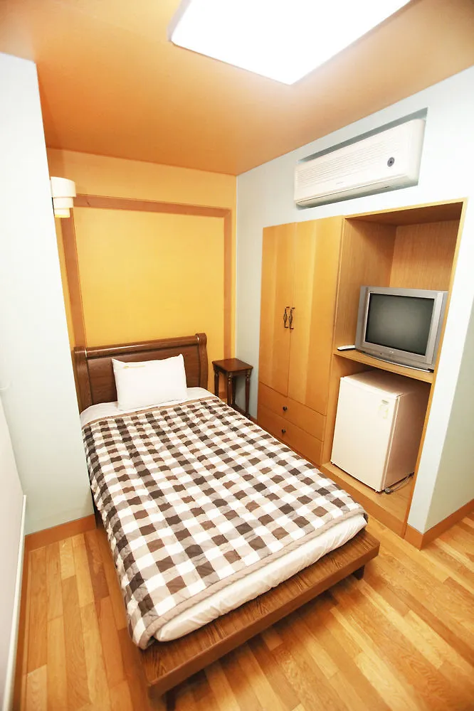 Hostel Lyndon Jeju