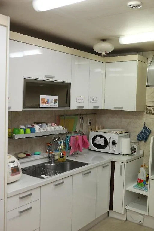 ג'גו Hostel Lyndon